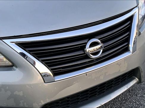 Used 2014 Nissan Sentra SR w/ SR Driver Package image 28