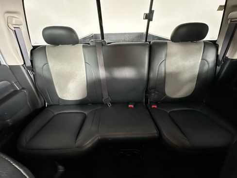 Used 2005 Dodge Ram 3500 Truck SLT AWD/4WD image 13