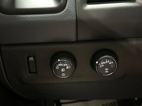 Used 2021 Chevrolet Colorado Z71 image 38