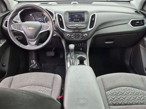 Used 2022 Chevrolet Equinox LT FWD image 17