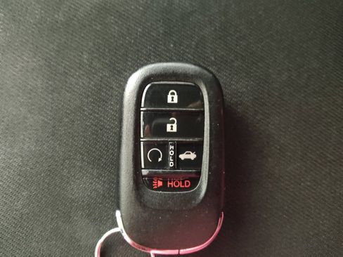 Used 2022 Honda Civic Sport image 32