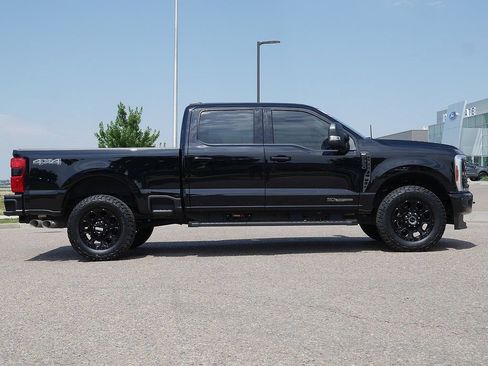 Used 2023 Ford F250 XLT w/ Black Appearance Package AWD/4WD image 7
