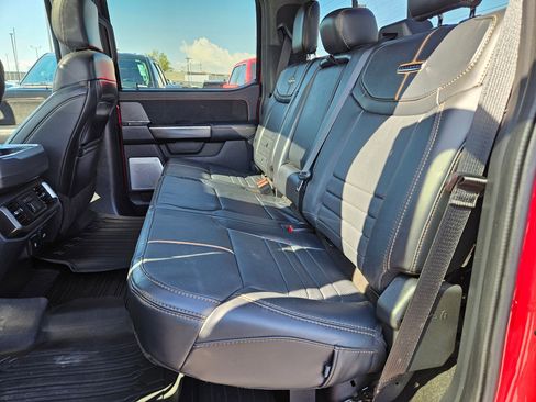 Used 2023 Ford F150 Platinum w/ FX4 Off-Road Package AWD/4WD image 31