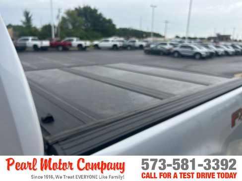 Used 2019 Ford Ranger Lariat w/ FX4 Off-Road Package AWD/4WD image 23