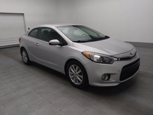 Used 2016 Kia Forte Koup EX image 11