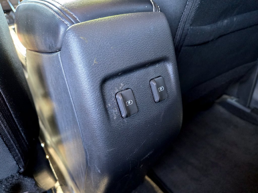 Certified 2024 Nissan Kicks SV FWD image 17
