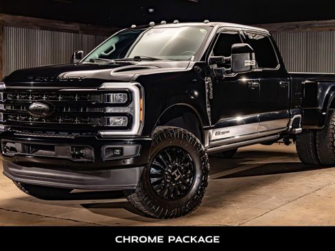 Used 2023 Ford F350 Lariat w/ Lariat Ultimate Package AWD/4WD image 5