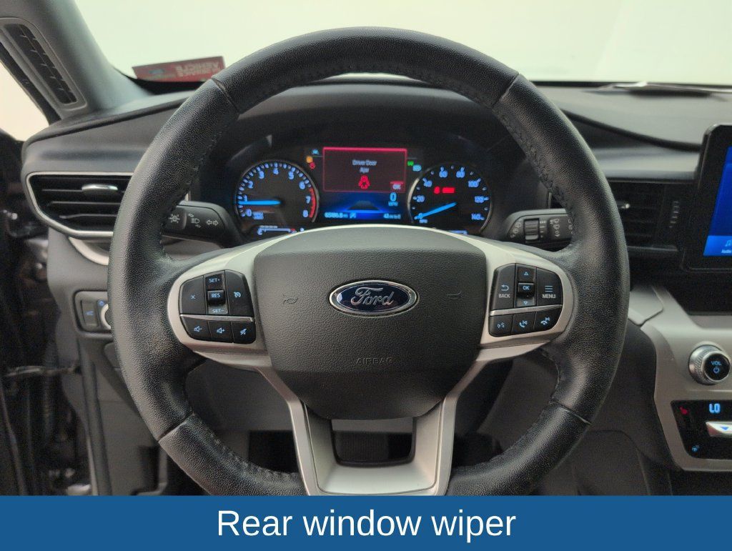 Used 2021 Ford Explorer XLT w/ Equipment Group 202A RWD image 35