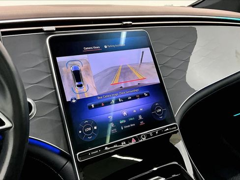 Certified 2023 Mercedes-Benz EQS 450+ EQS 450+ image 25