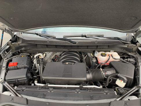 Used 2025 Chevrolet Tahoe RST image 10