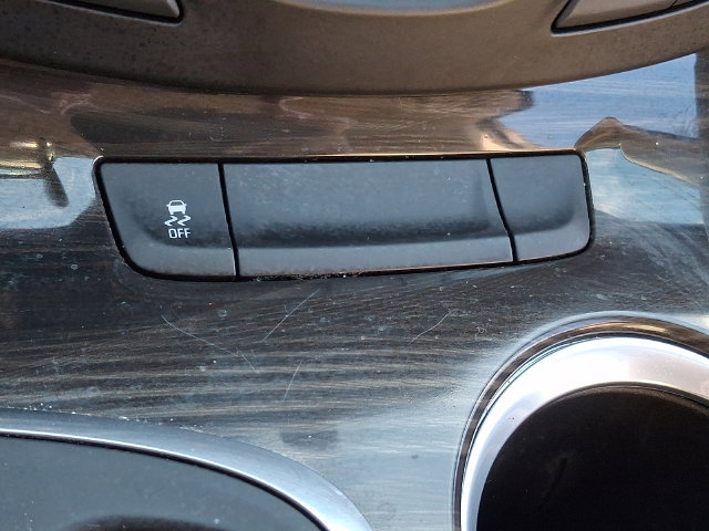 Used 2020 Buick Envision Preferred AWD/4WD image 25
