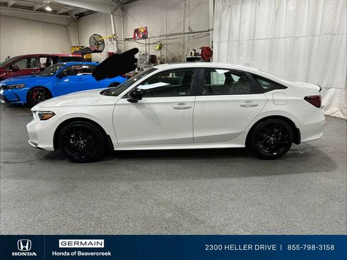 Used 2026 Honda Civic Sport image 5
