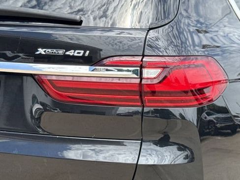 Used 2020 BMW X7 xDrive40i w/ Premium Package AWD/4WD image 7