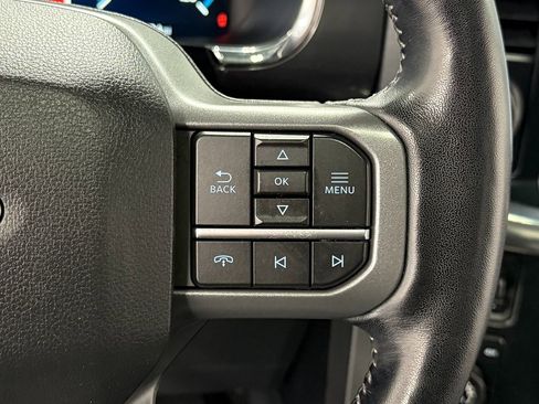 Used 2022 Ford F150 Lariat w/ Equipment Group 502A High image 19