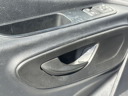 Used 2020 Mercedes-Benz Sprinter 2500 image 15