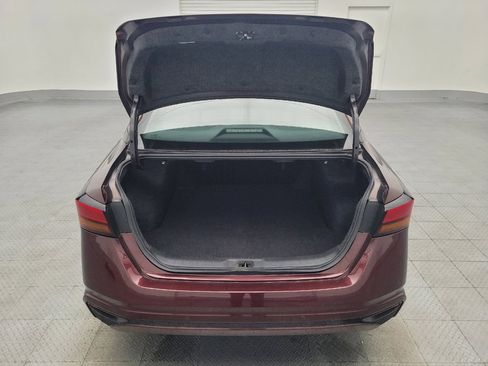 Used 2024 Nissan Altima 2.5 SV image 29