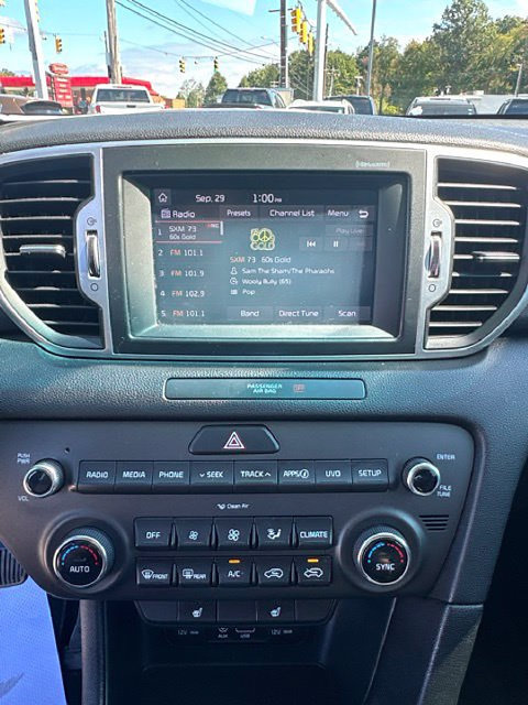 Used 2019 Kia Sportage LX w/ LX Popular Package AWD/4WD image 17