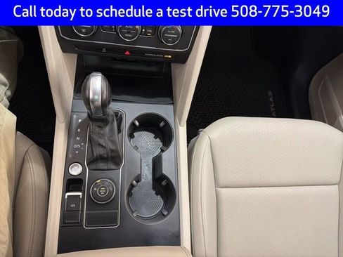 Used 2019 Volkswagen Atlas SE w/ Panoramic Sunroof Package image 12