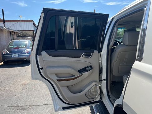 Used 2015 GMC Yukon Denali w/ Premium Package RWD image 15