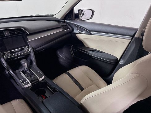 Used 2017 Honda Civic EX image 22