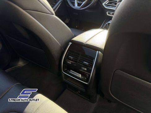 Used 2022 BMW X5 xDrive45e image 21