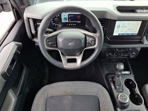 Used 2021 Ford Bronco 4-Door AWD/4WD image 13