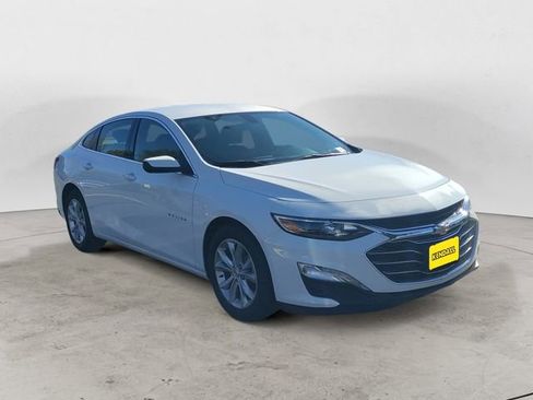 Used 2022 Chevrolet Malibu LT image 7
