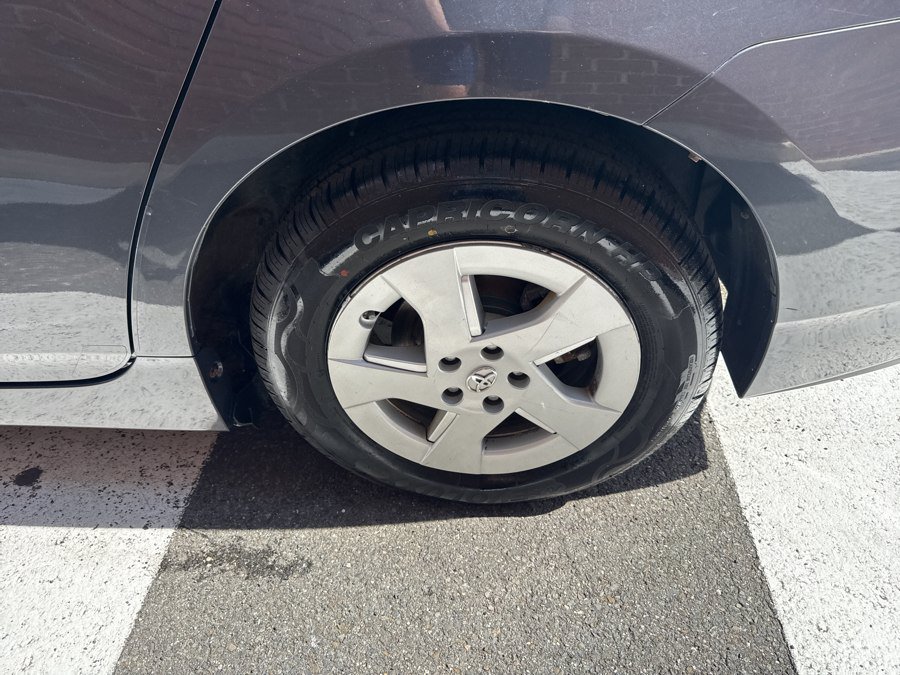 Used 2011 Toyota Prius Two FWD image 13