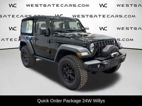 Used 2022 Jeep Wrangler Sport AWD/4WD image 2