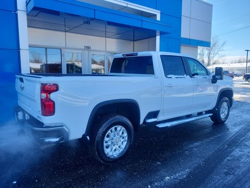 Used 2024 Chevrolet Silverado 2500 LT image 14