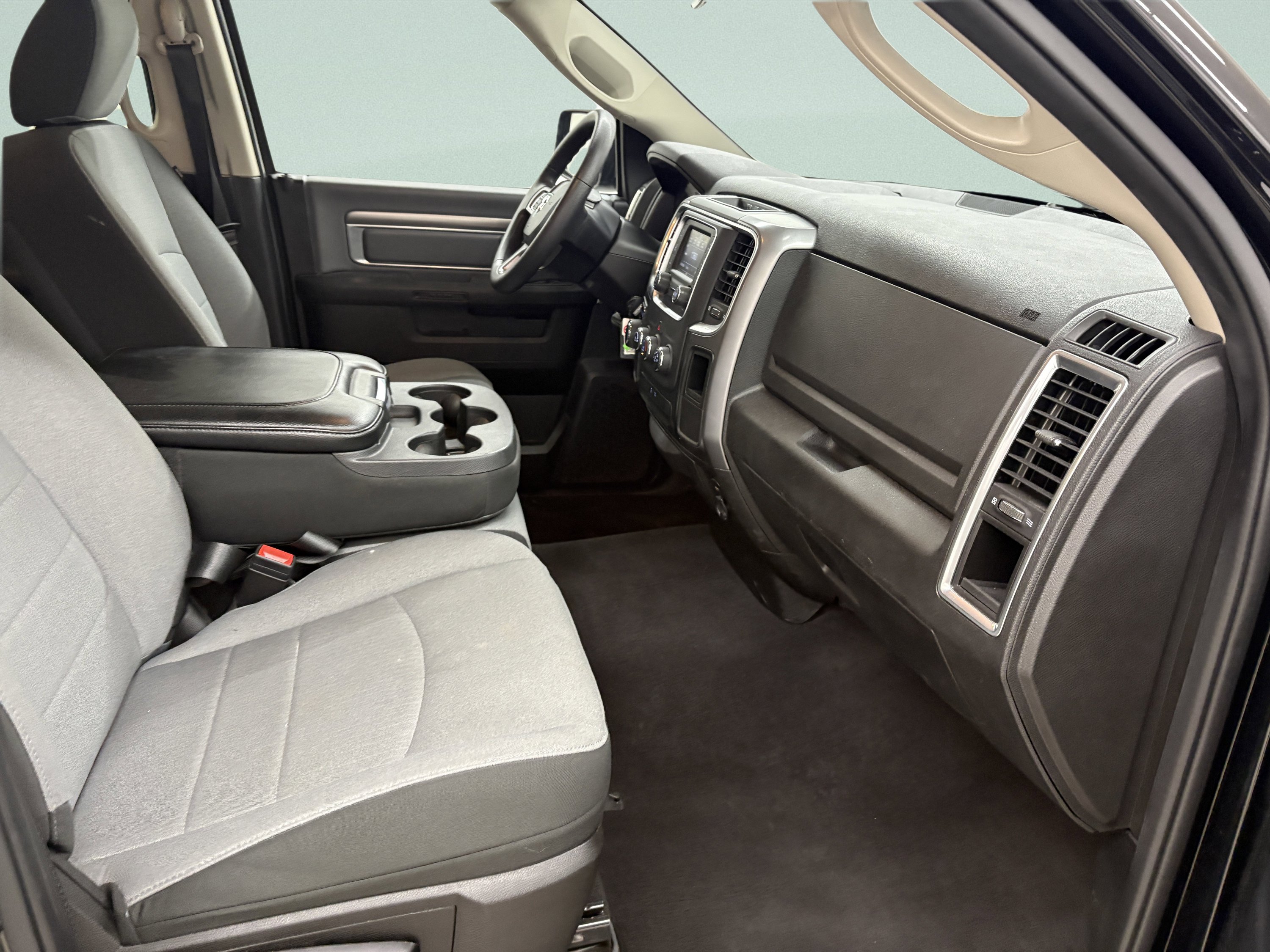 Used 2024 RAM 1500 Classic SLT RWD image 21