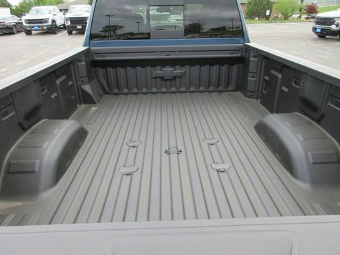 New 2026 Chevrolet Silverado 3500 LT w/ All Star Edition AWD/4WD image 15