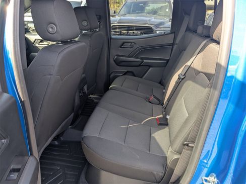 Used 2024 Chevrolet Colorado Trail Boss image 14