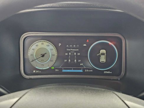 Used 2023 Hyundai Kona SE w/ Cargo Package FWD image 23