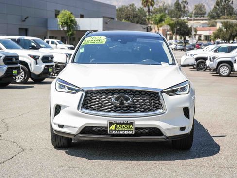Used 2024 INFINITI QX50 Luxe FWD image 2