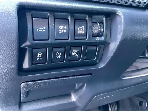 Used 2021 Subaru Forester Limited w/ Popular Package #3 AWD/4WD image 33
