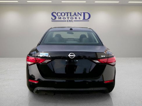 Used 2024 Nissan Sentra SV FWD image 7