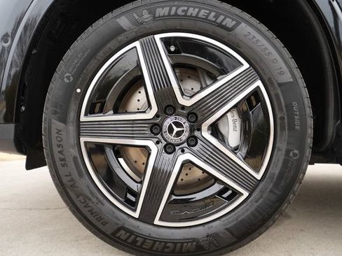 Used 2026 Mercedes-Benz GLC 300 4MATIC image 13