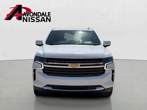 Used 2021 Chevrolet Suburban LT RWD image 9