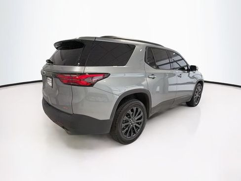 Certified 2023 Chevrolet Traverse RS FWD image 7