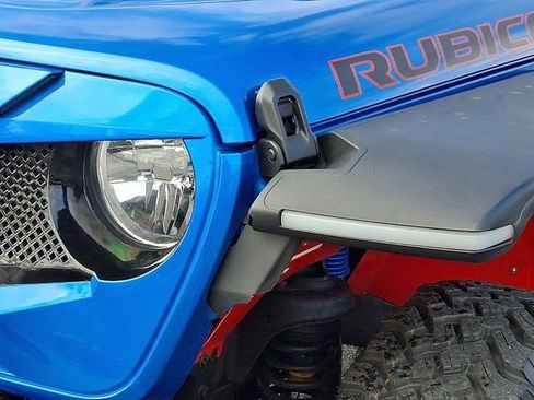 Certified 2021 Jeep Wrangler Unlimited Rubicon w/ Cold Weather Group AWD/4WD image 12