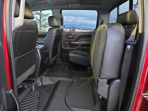 Used 2018 GMC Sierra 1500 SLT image 32