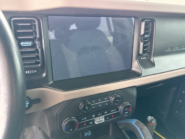 Used 2023 Ford Bronco Wildtrak AWD/4WD image 25