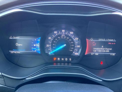 Used 2019 Ford Fusion Titanium AWD/4WD image 26