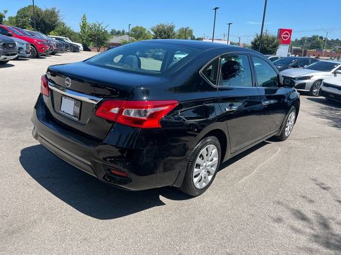 Used 2019 Nissan Sentra S FWD image 6