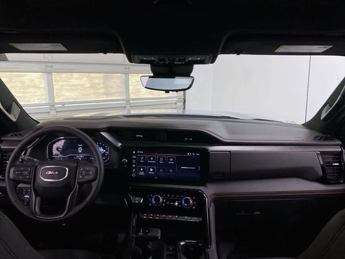 Used 2025 GMC Sierra 1500 AT4 w/ AT4 Premium Package image 12