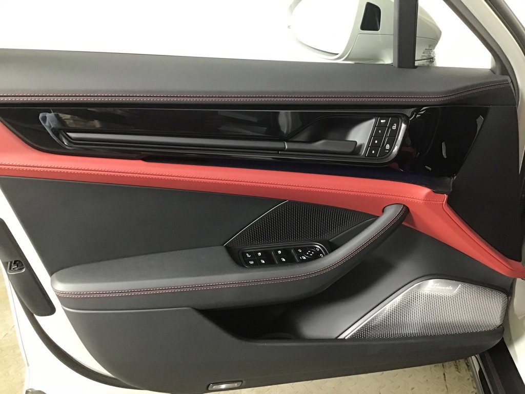 Certified 2026 Porsche Panamera Turbo S AWD/4WD image 29
