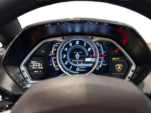 Used 2014 Lamborghini Aventador LP 700-4 AWD/4WD image 11