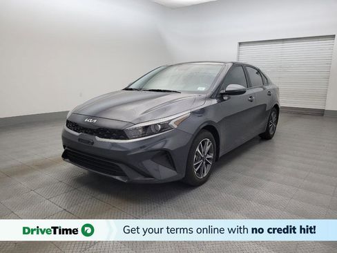 Used 2023 Kia Forte LXS w/ LXS Technology Package image 1