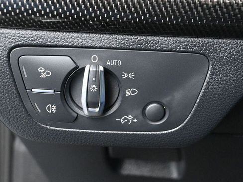 Used 2024 Audi SQ5 Premium Plus w/ Premium Plus Package image 16